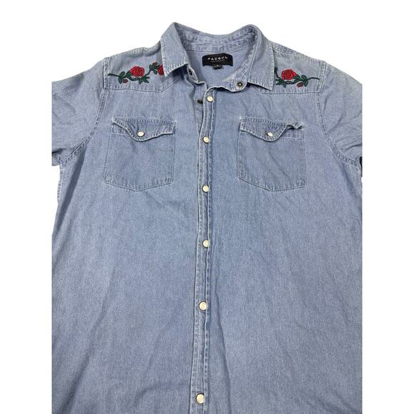 PacSun Denim Western Shirt Medium Embroidered Roses - Picture 3 of 8